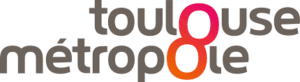 Logo Toulouse Métropole : un 8 stylisé, rose-rouge dégradé orange, intègre "ou" et "opole" pour former le nom.
